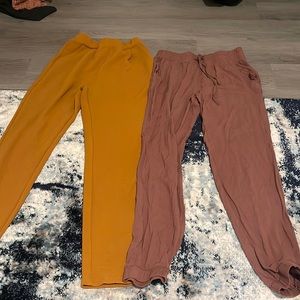 Set of two jogger style pants